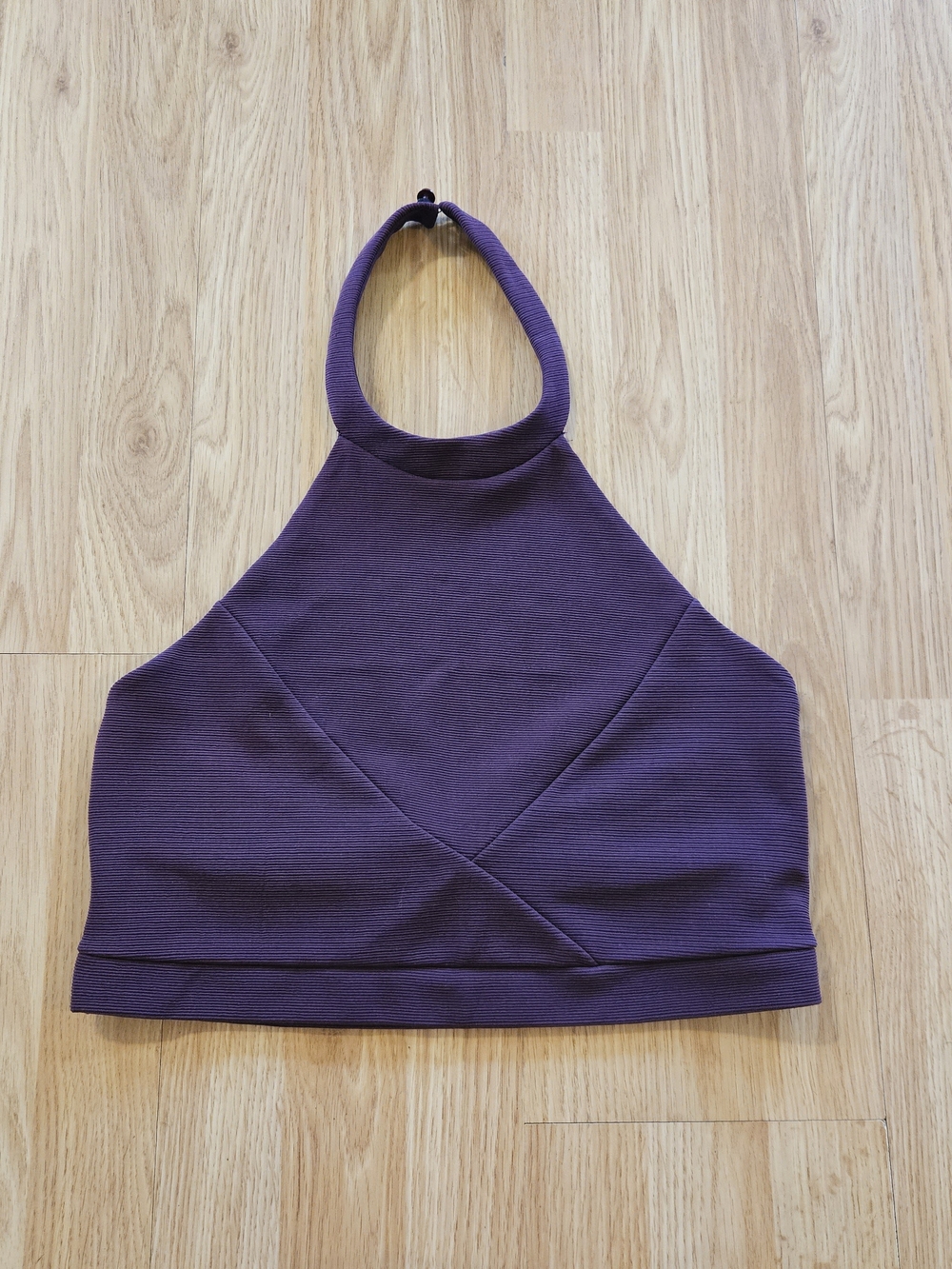 Charlotte Russe Ribbed Halter Crop Top in Deep Plum Size Large